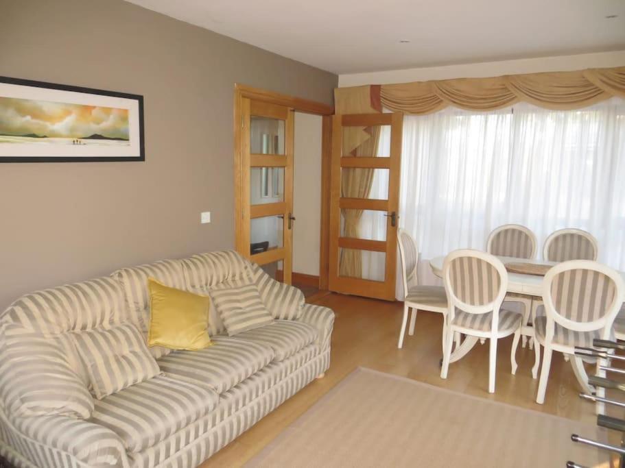 Borodino Studio Apartment Enniscorthy Exterior foto