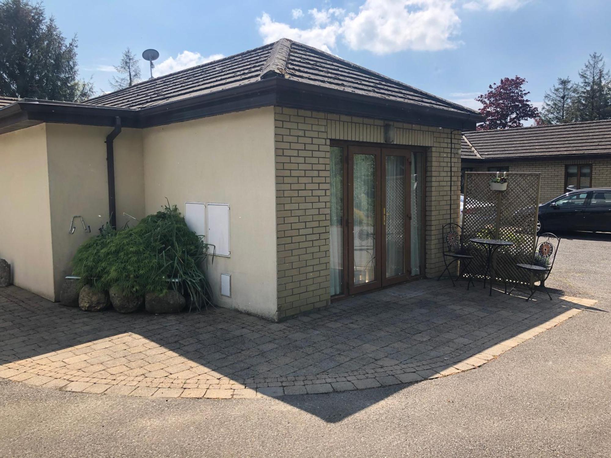 Borodino Studio Apartment Enniscorthy Exterior foto